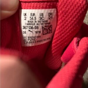 Puma Girls ST Runner V2  Size 3